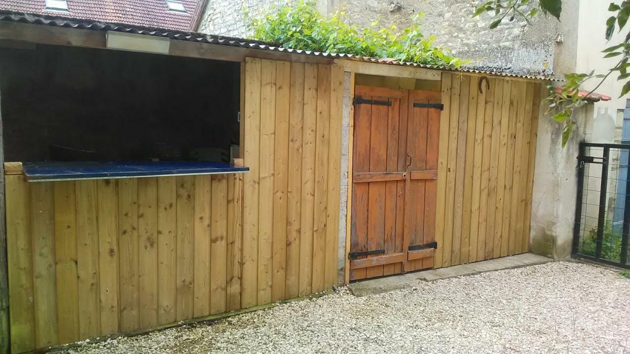 Jolie Maison De Potier Deux Rivieres Exterior foto